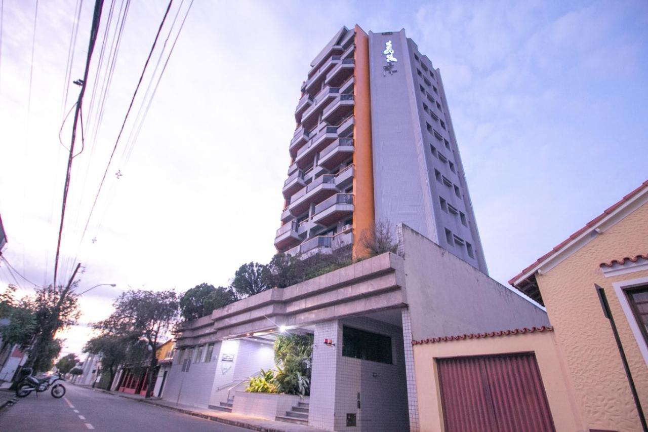 Flat Completo No Centro De Araxa - 901 Apartman Kültér fotó