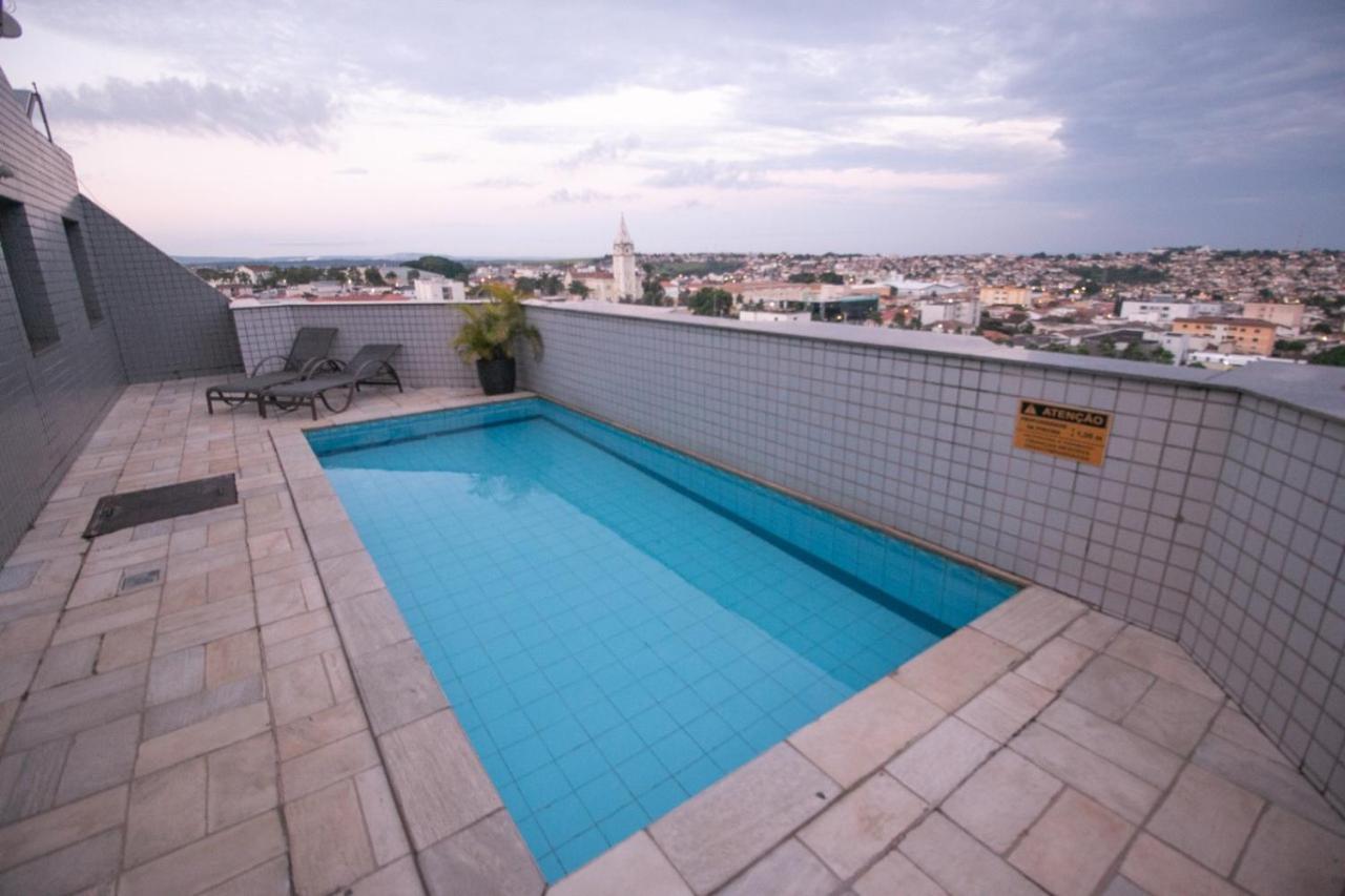 Flat Completo No Centro De Araxa - 901 Apartman Kültér fotó